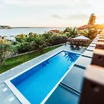 Villa Kara Sevda