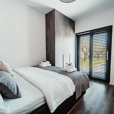 别墅 Kara Sevda Ražanac