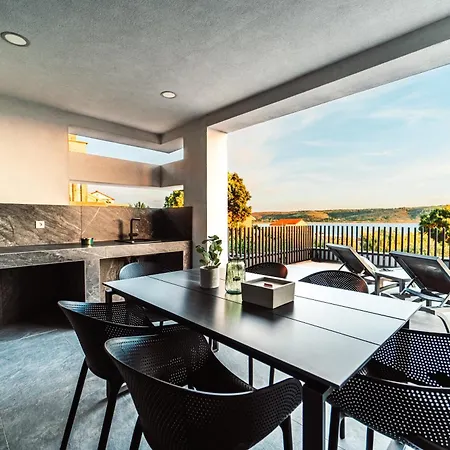 Kara Sevda 别墅 Ražanac